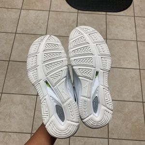 Mizuno Volleyball Shoes